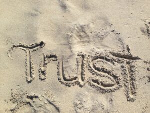 trust-1418901_640